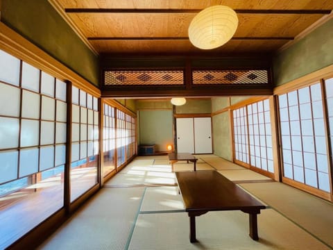 Living room, Photo of the whole room, Bedroom