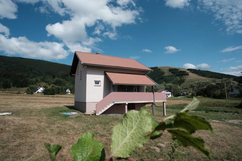 Kuća za odmor -Megy- Chalet in Federation of Bosnia and Herzegovina