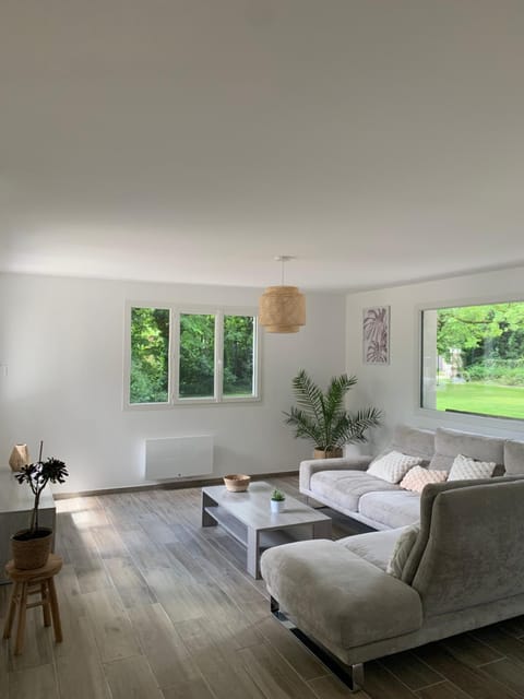 Le Cottage du Domaine House in Île-de-France