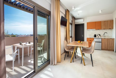 SerèNova Luxury Suites Apartment hotel in Limenaria