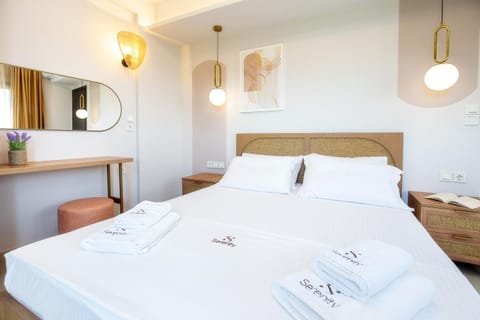 SerèNova Luxury Suites Apartment hotel in Limenaria