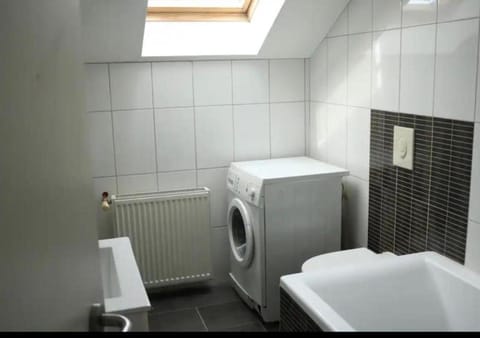 Toilet, Bathroom, Bath