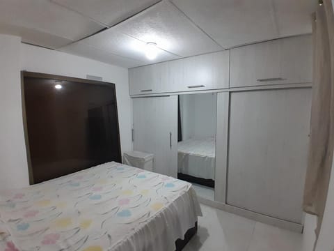 Bed, Bedroom, wardrobe