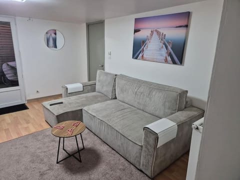 Spa Privatif en Pleine Nature à 1h de Paris House in Île-de-France