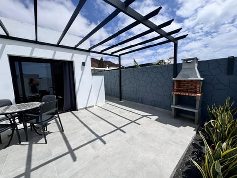 Property building, Balcony/Terrace
