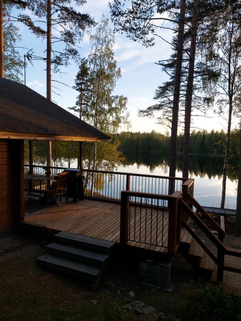 Property building, Patio, BBQ facilities, View (from property/room), Balcony/Terrace, Balcony/Terrace, Lake view