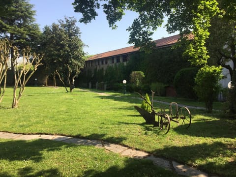Garden, Garden
