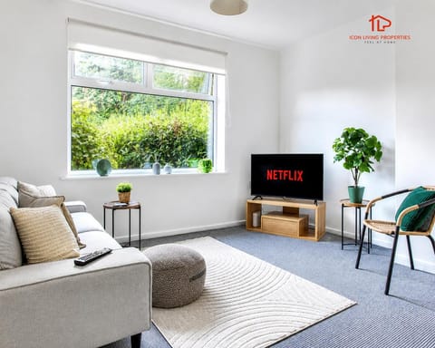 Living room, Seating area, Text overlay