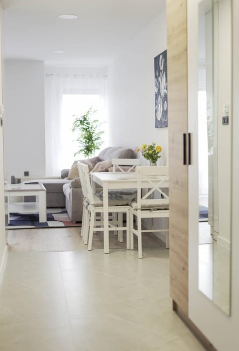 Kitchen or kitchenette, Living room, Dining area