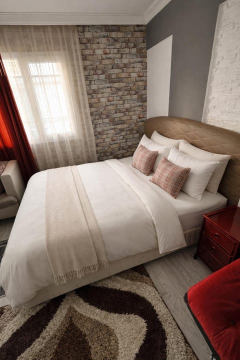 Luxury and Comfort in Central Alsancak Perfect for Groups or Families Apartment in Izmir