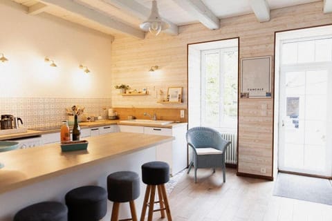 cancaleloca House in Cancale