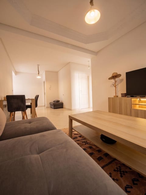 Communal lounge/ TV room, TV and multimedia, Living room, Seating area