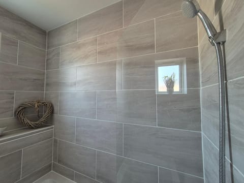 2 Bed Maisonette with Sofa Bed - Ideal for Groups #26C Apartment in Portsmouth