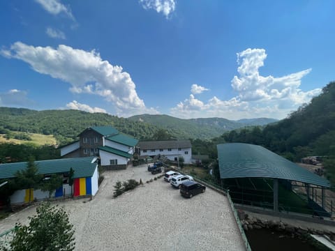 Property building, Mountain view