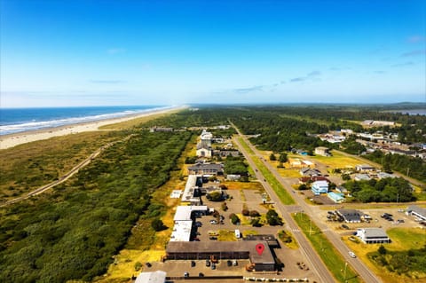 High Dunes Condos House in Ocean Shores