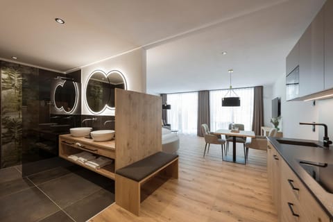 Ramilia Family Apartments Restaurant & Pizzeria Apartment hotel in Trentino-South Tyrol