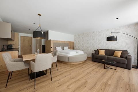 Ramilia Family Apartments Restaurant & Pizzeria Apartment hotel in Trentino-South Tyrol