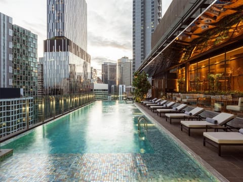 Swimming pool