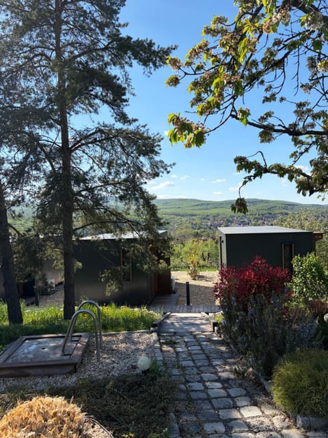 Property building, Day, Natural landscape, Garden, Garden view