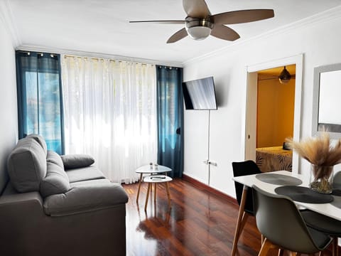 Lounge or bar