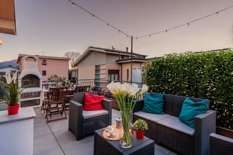 Casa Tofanelli, a Smart Apartment with Terrace Apartment in Capannori