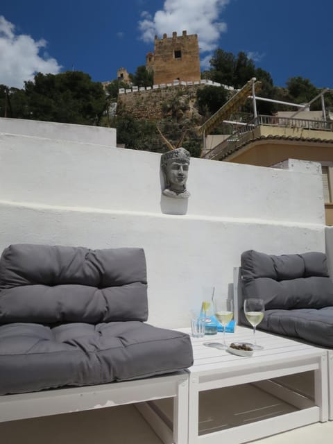 View (from property/room), Balcony/Terrace, Seating area