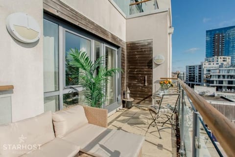 StarHost Residences - Stunning 2 bed Apt with Marina Views Apartment in Southampton
