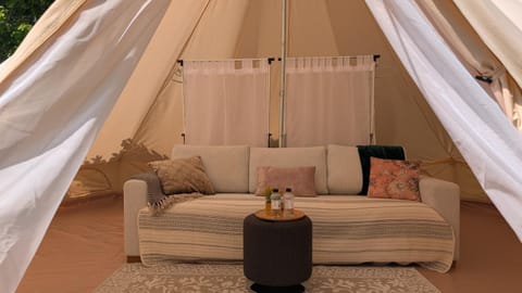 Bell-tent Noord Luxury tent in Finland