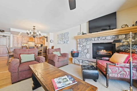 The Borders Lodge - Lower Borders 201 Apartment in Beaver Creek