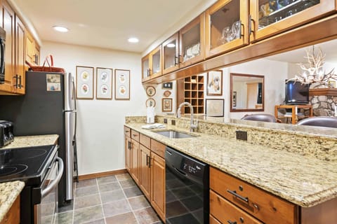 The Borders Lodge - Lower Borders 405 Apartment in Beaver Creek