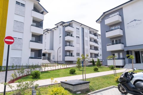 Viktor i Kasija green hill Apartment in Serbia