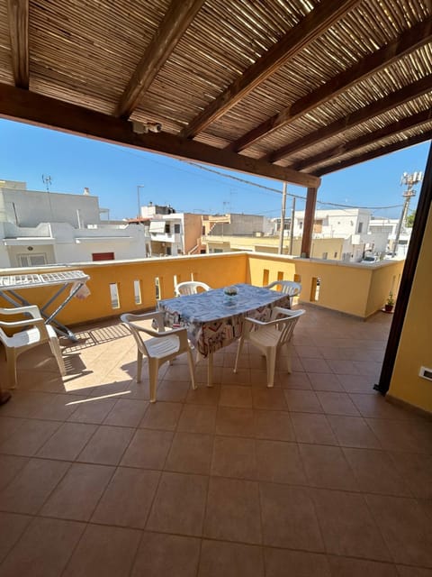 Balcony/Terrace, Dining area