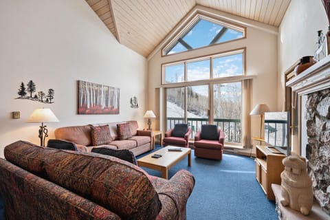 The Borders Lodge - Upper Borders 405 Apartment in Beaver Creek