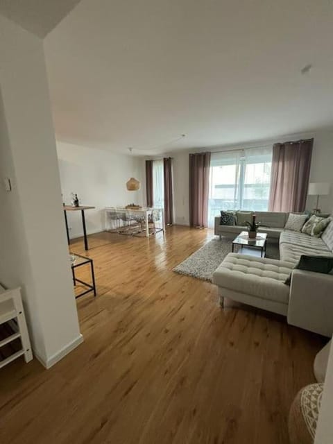 Wunderschöne Wohnung am Rhein nähe Koblenz Apartment in Koblenz