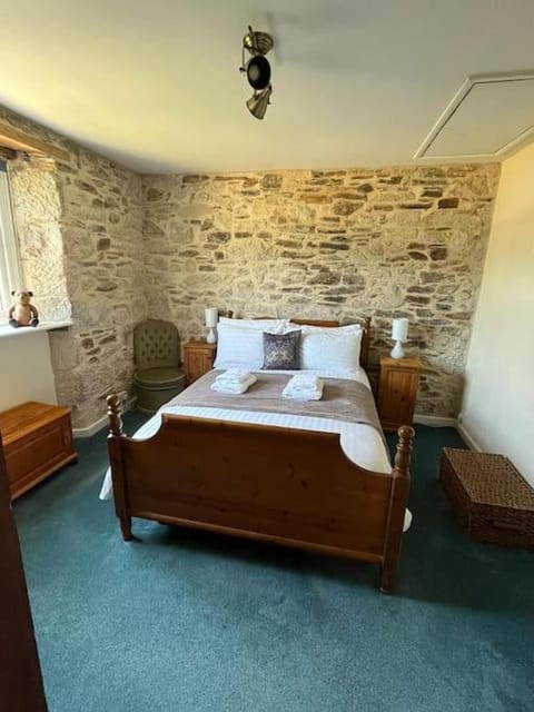 Open Plan 3 Bedrooms Cornish stone house cottage House in Saint Austell