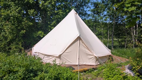 Bell-tent Zuid Luxury tent in Finland