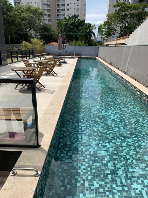 Swimming pool, Swimming pool