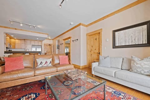 The Borders Lodge - Upper Borders 301 Apartment in Beaver Creek