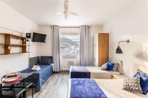 Living room, Dining area, Bedroom