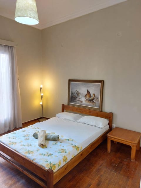 5' απο μετρό, δωμάτιο με ιδιωτικό μπαλκόνι Vacation rental in Athens