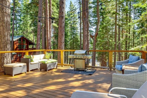 Forest-View Haven with Game Room Tahoe City Gem! House in Tahoe City