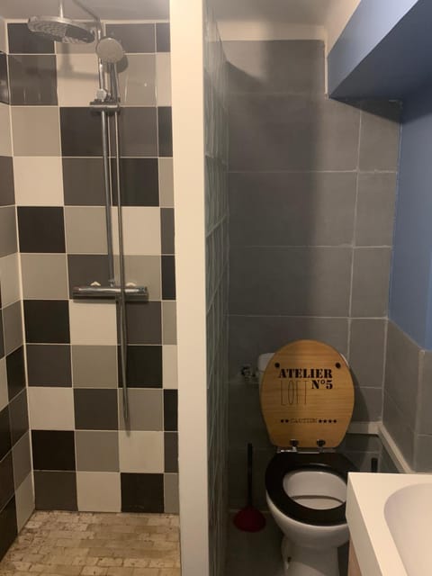 Appartement plein centre ville, Internet&Netflix Apartment in Saint-Lô