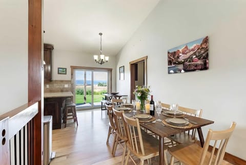 Targhee & Teton Getaway House in Driggs