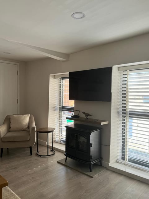 City Centre Former Coach House Apartment in Oxford