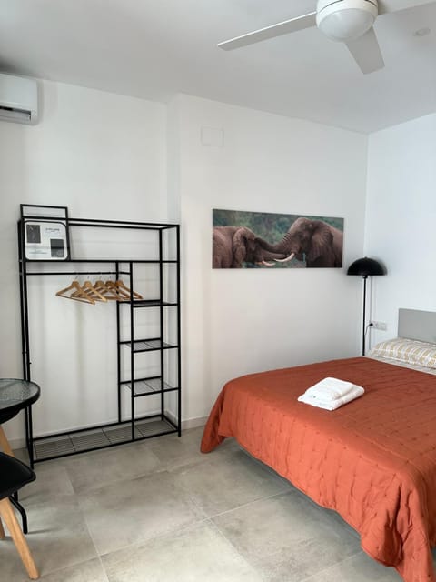 Bedroom, wardrobe