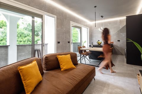 Kitchen or kitchenette, Living room, Dining area