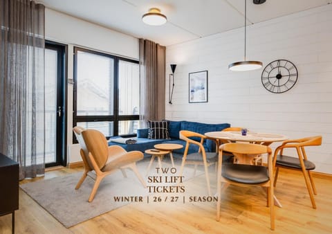 Skiing, Skiing, TV and multimedia, View (from property/room), Balcony/Terrace, Living room, Dining area, Mountain view, heating, internet