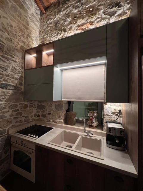 Prina Stone Retreat Chalet in Lasithi