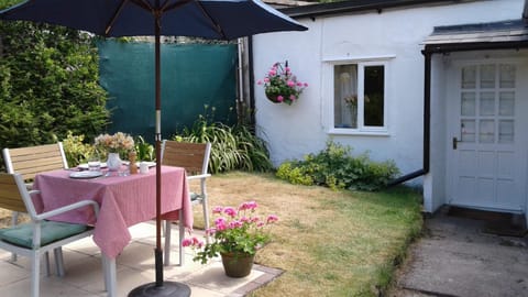 The Cottage at Weston Lawn House in Bath