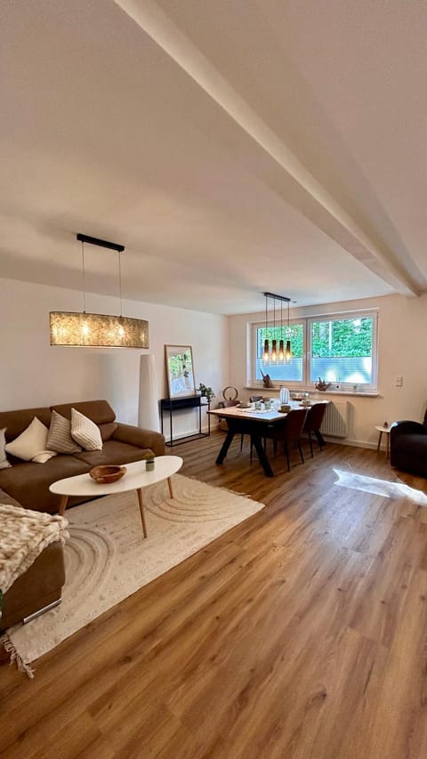 Communal lounge/ TV room, Living room, Dining area, Food